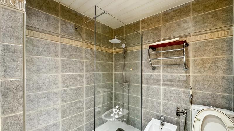 Appartement - 115 m² - 4 pièces