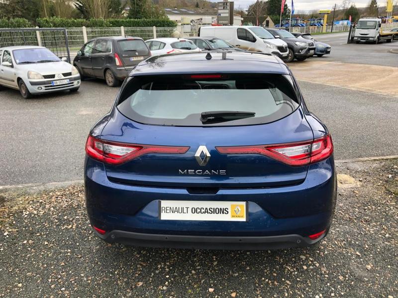 Renault Mégane IV Blue Dci 115 Business Edc