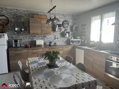 Maison - 128 m² - 5 pièces