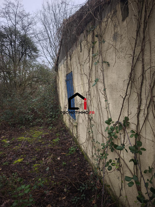 Terrain de loisirs - 2 110 m²