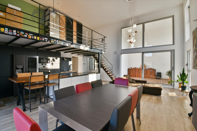 Appartement - 101 m² - 4 pièces