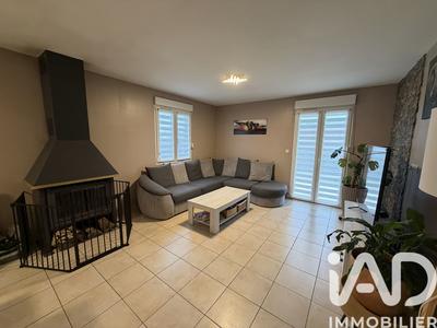 Maison - 98 m² - 5 pièces