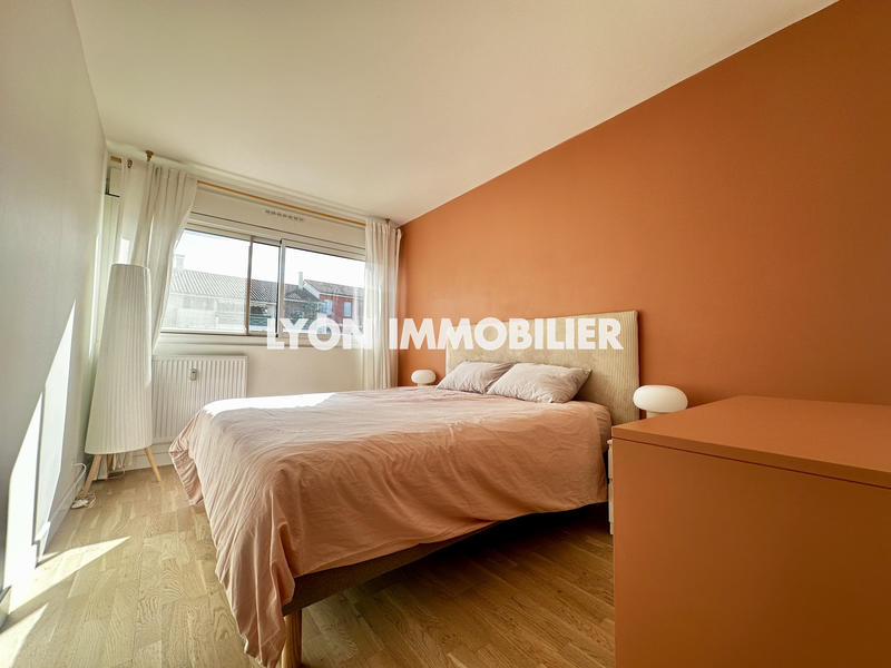 Appartement - 82 m² - 3 pièces
