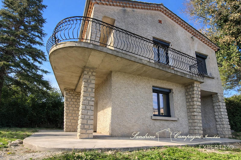 Maison - 152 m² - 6 pièces