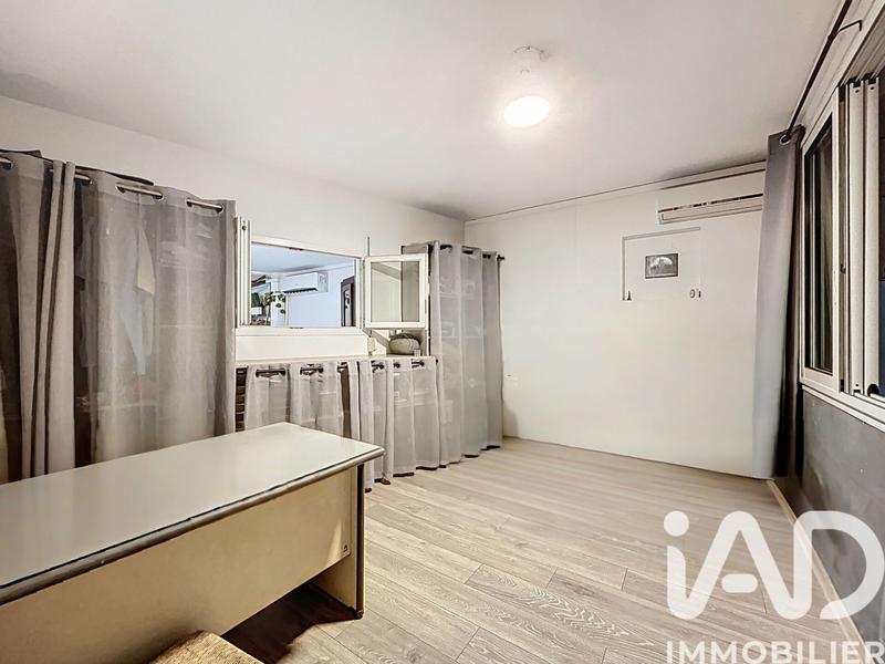 Maison - 189 m² - 6 pièces