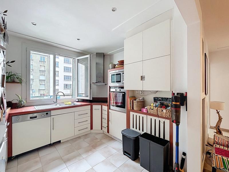 Appartement - 102 m² - 5 pièces