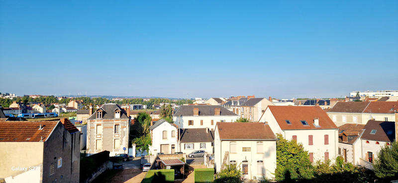 Appartement - 82 m² - 4 pièces