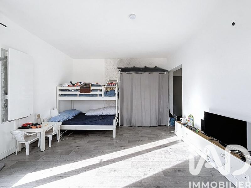 Studio - 28 m² - 1 pièce