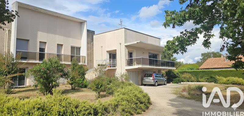 Maison de maîtres - 302 m² - 8 pièces