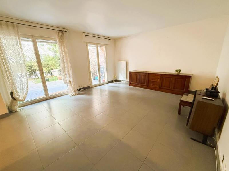 Appartement - 99 m² - 5 pièces