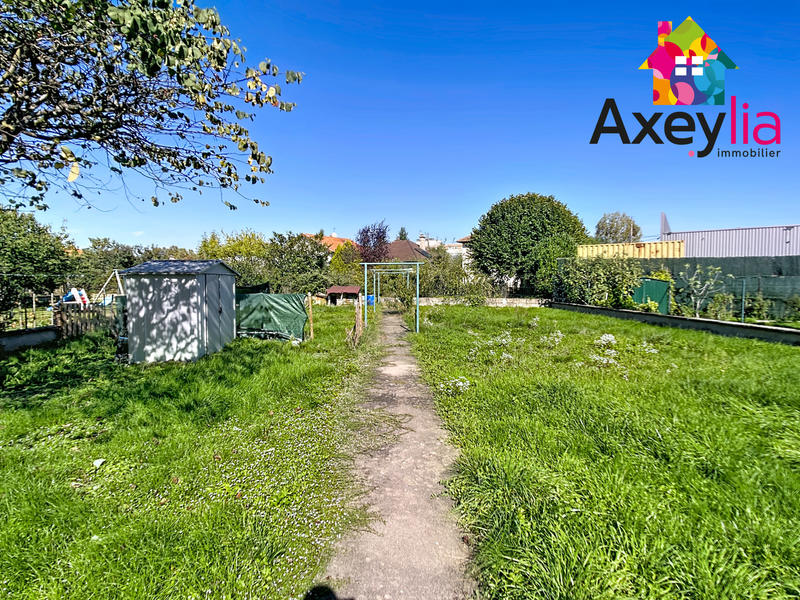 Maison - 102 m² - 6 pièces