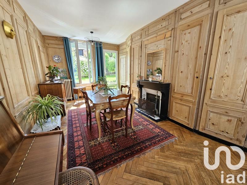 Maison - 179 m² - 10 pièces