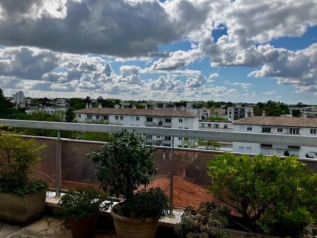 Appartement - 76 m² - 3 pièces