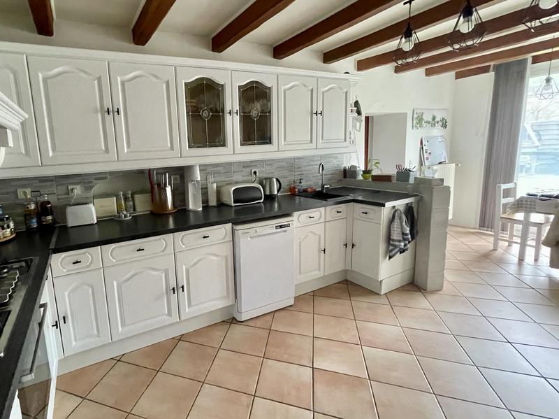 Maison - 187 m² - 5 pièces