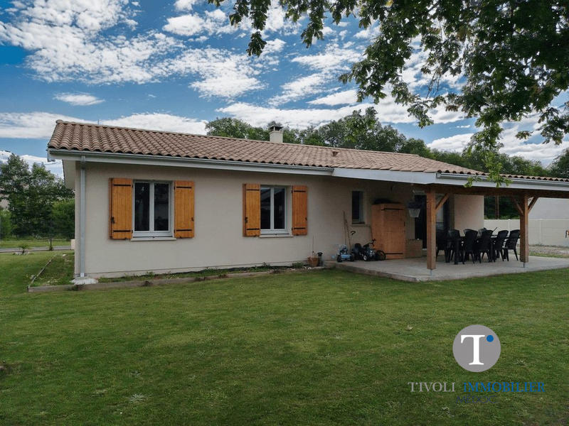 Maison - 100 m² - 4 pièces