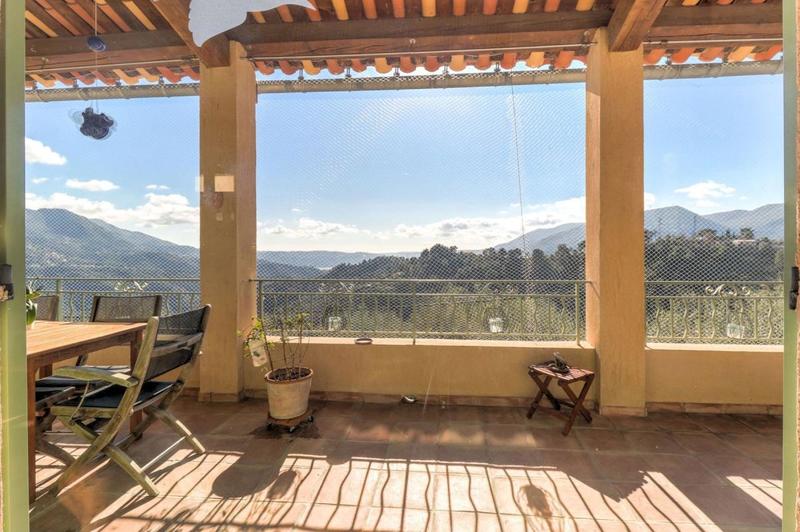 Maison - 112 m² - 4 pièces