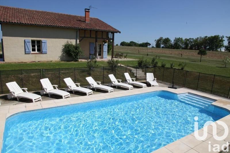 Maison - 193 m² - 7 pièces