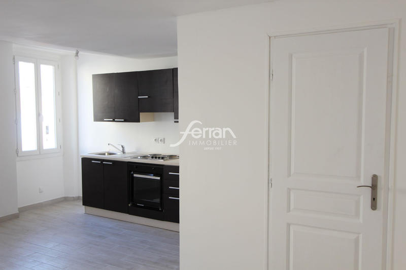 Appartement - 94 m² - 4 pièces