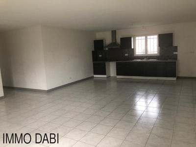 Maison - 117 m² - 4 pièces