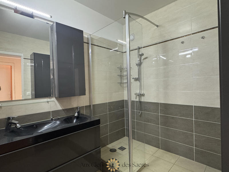 Appartement - 87 m² - 4 pièces