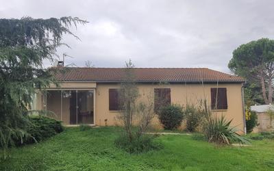 Maison - 95 m² - 4 pièces