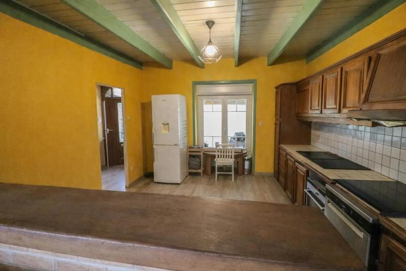 Maison - 121 m² - 6 pièces