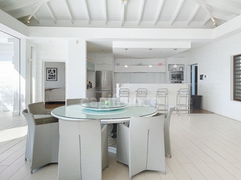 Propriété - 530 m² - 10 pièces