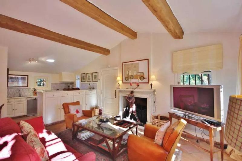 Villa - 300 m² - 7 pièces