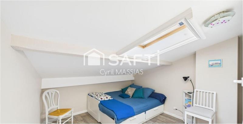 Appartement - 93 m² - 4 pièces