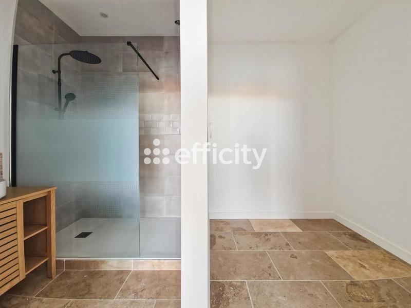 Maison - 146 m² - 6 pièces