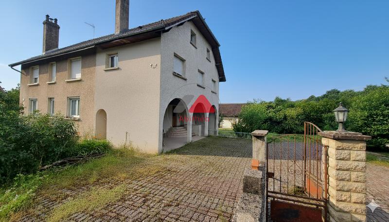 Appartement - 167 m² - 6 pièces