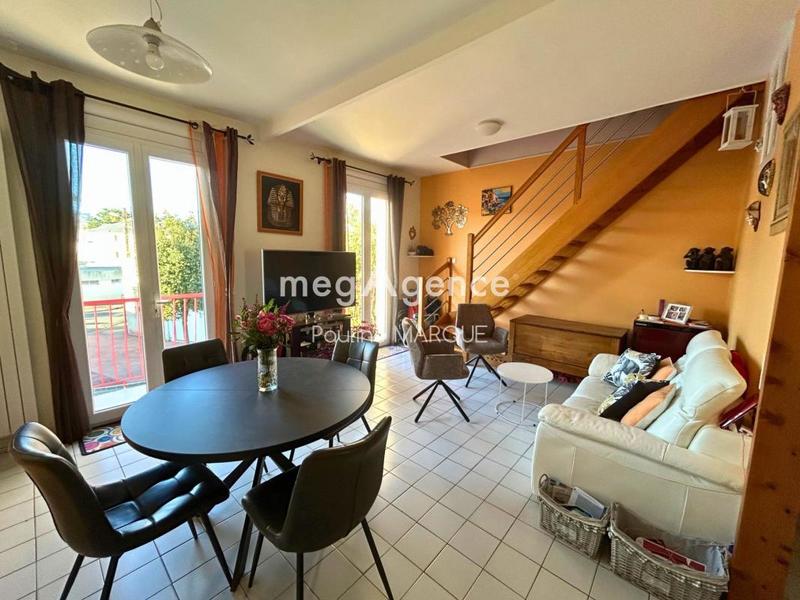 Appartement - 117 m² - 6 pièces