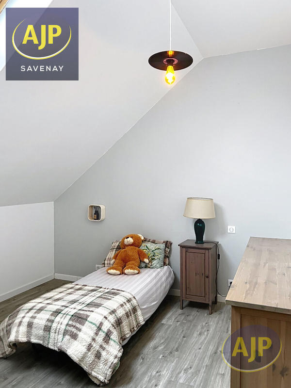 Maison - 158 m² - 7 pièces