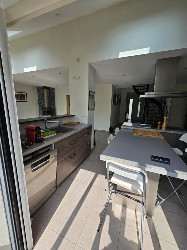 Maison - 160 m² - 6 pièces