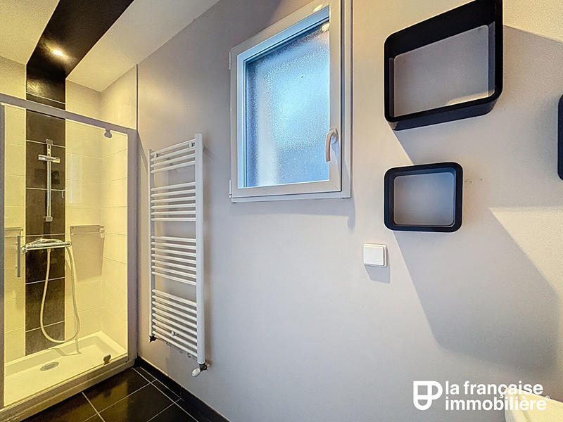 Maison - 117 m² - 5 pièces