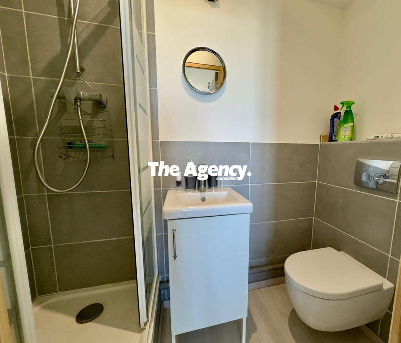 Fonds de commerce - Magasins - 52 m²