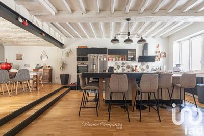 Maison de village - 171 m² - 9 pièces