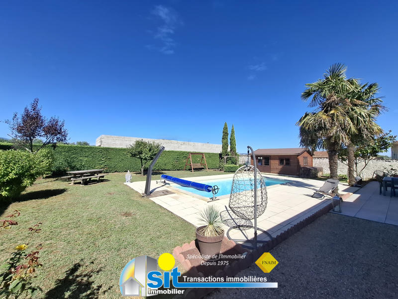 Maison - 96 m² - 4 pièces