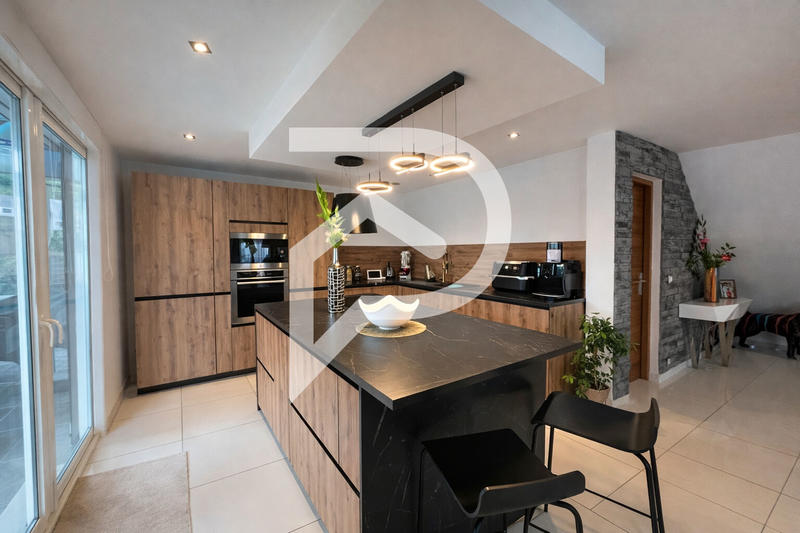 Villa - 135 m² - 6 pièces