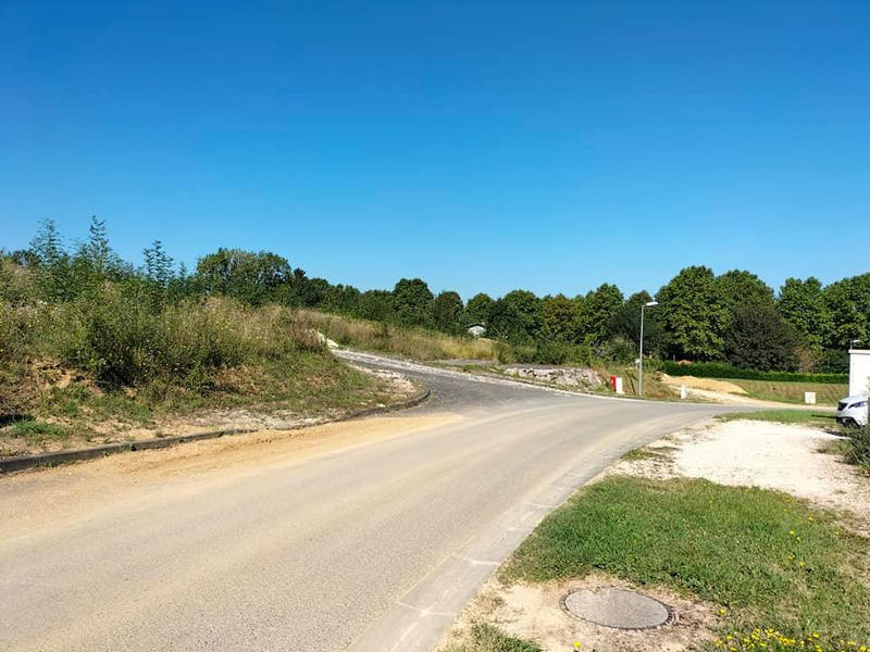 Terrain constructible - 977 m²