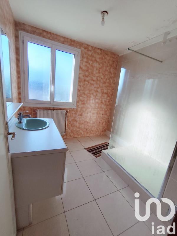 Appartement - 80 m² - 5 pièces