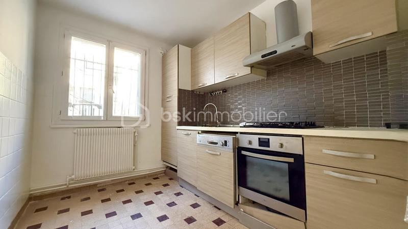Appartement - 79 m² - 5 pièces