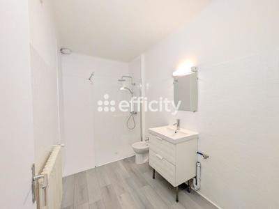 Appartement - 96 m² - 4 pièces