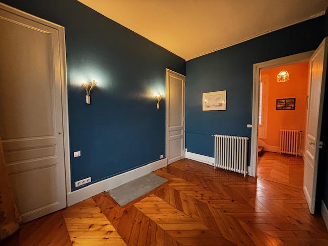 Propriété - 160 m² - 7 pièces