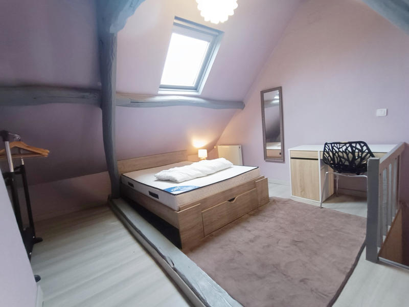 Maison - 80 m² - 5 pièces