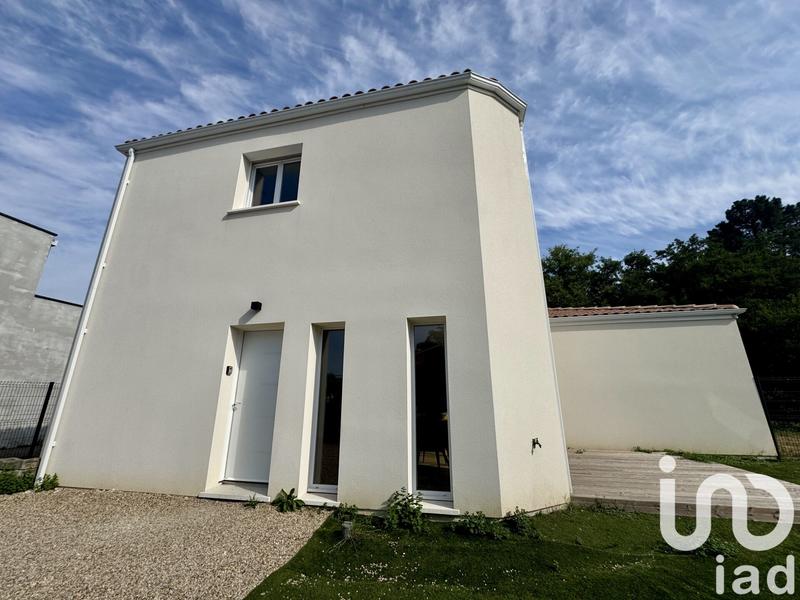 Maison - 85 m² - 4 pièces