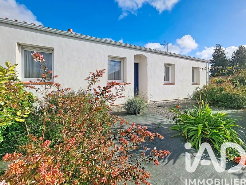 Maison - 97 m² - 5 pièces