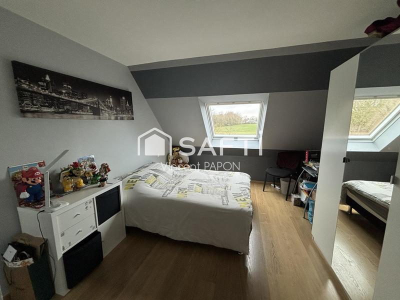 Maison - 180 m² - 6 pièces