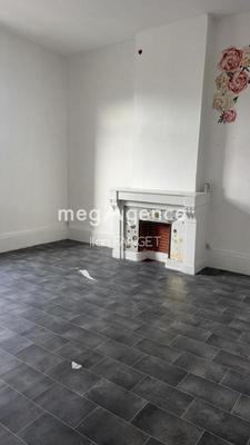 Appartement - 158 m² - 8 pièces