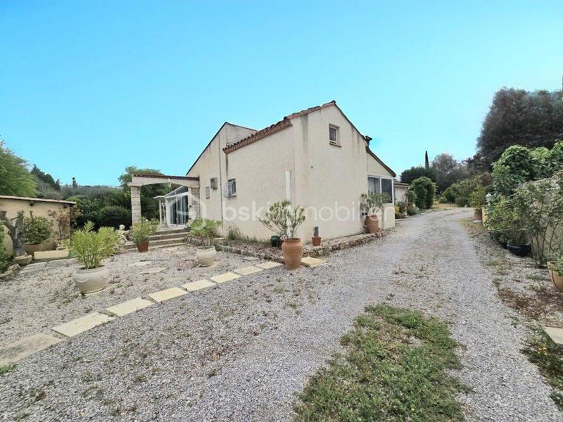 Maison - 120 m² - 3 pièces